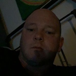 Meet your Posher, Derek